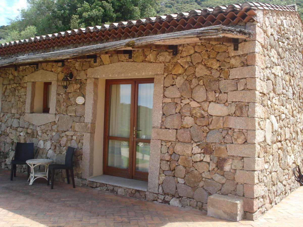 Hotel Valkarana Country Relais (Adults Only) 산트 안토니오 디 갈루라 외부 사진