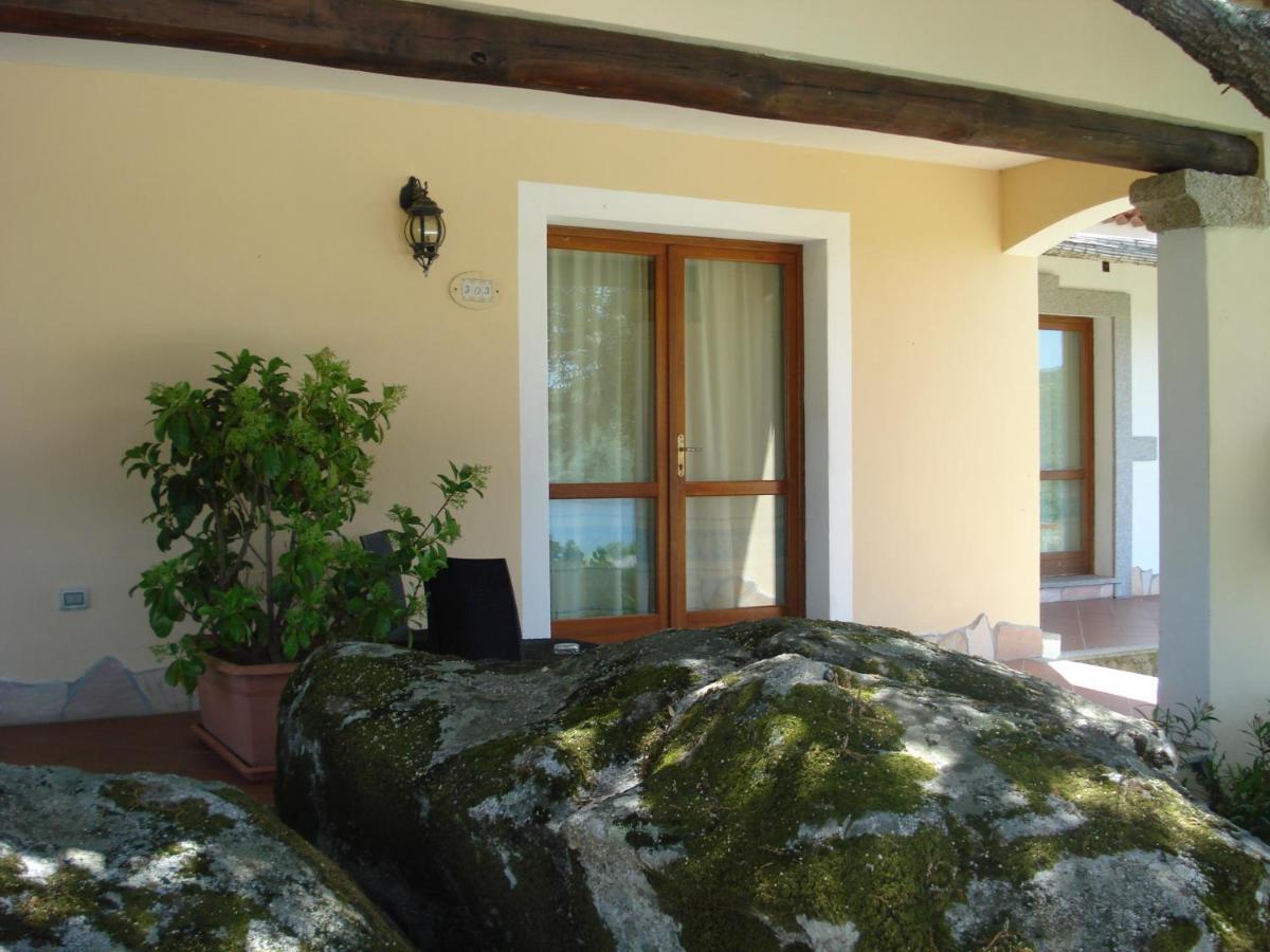 Hotel Valkarana Country Relais (Adults Only) 산트 안토니오 디 갈루라 외부 사진