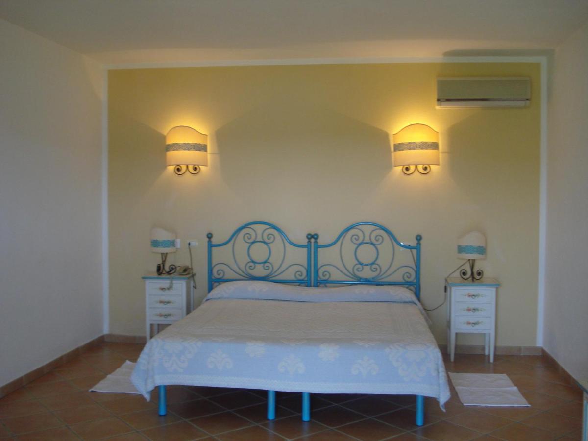 Hotel Valkarana Country Relais (Adults Only) 산트 안토니오 디 갈루라 외부 사진