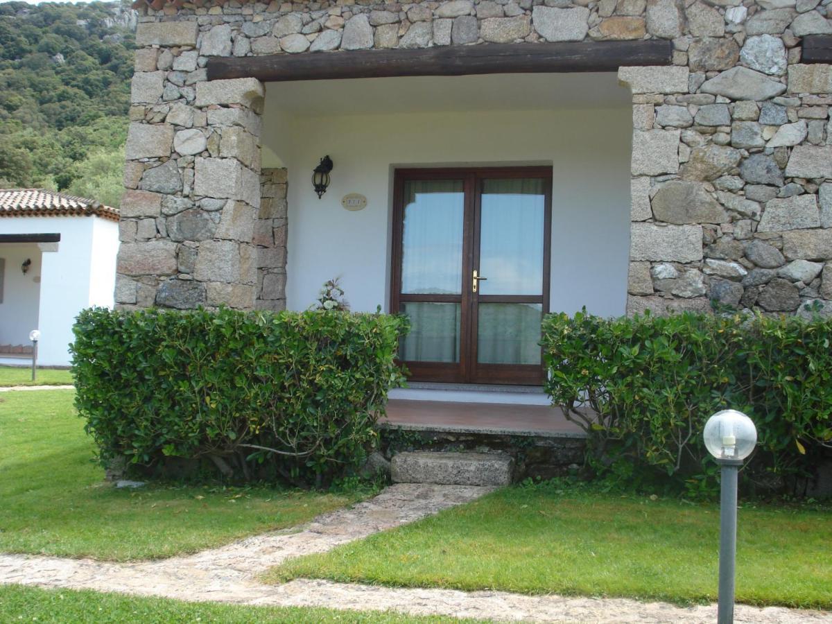 Hotel Valkarana Country Relais (Adults Only) 산트 안토니오 디 갈루라 외부 사진