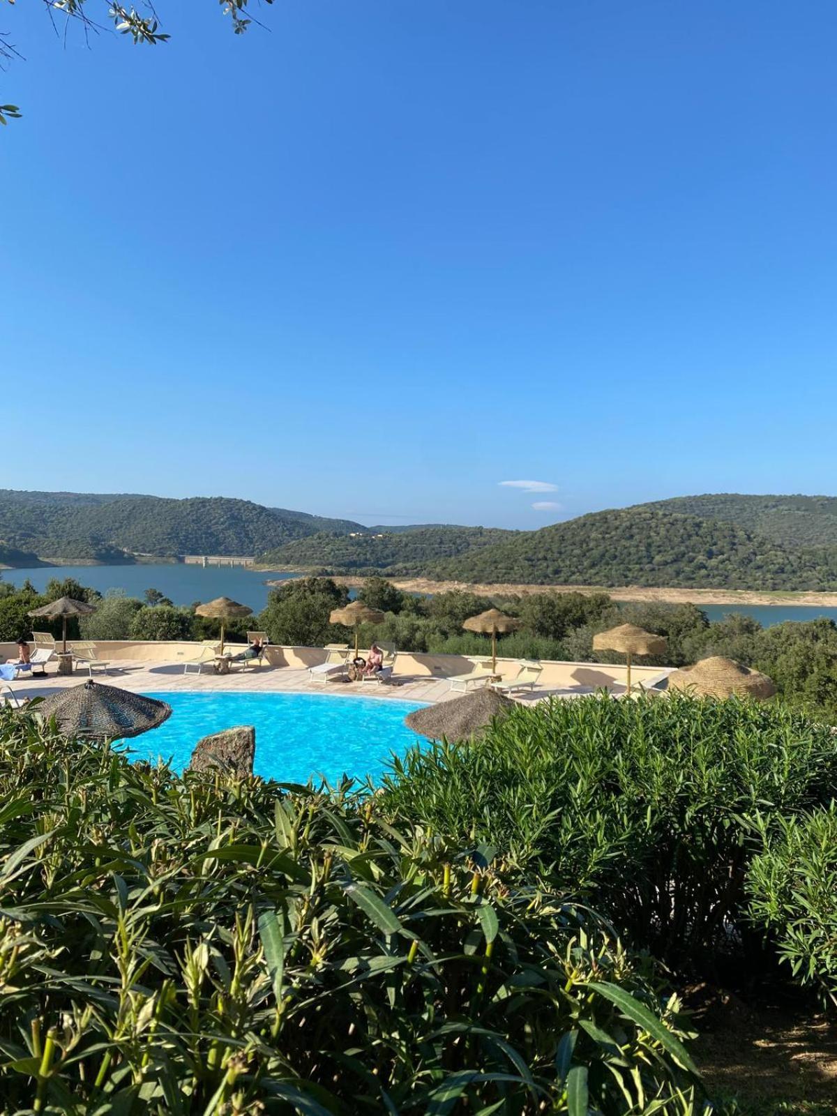 Hotel Valkarana Country Relais (Adults Only) 산트 안토니오 디 갈루라 외부 사진